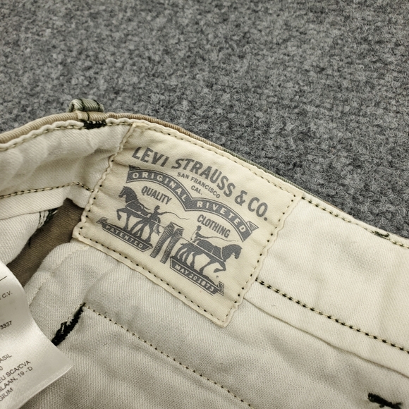 Levis Camo Cargo Shorts Mens 42 Loose Fit Baggy Y2K Military Utility Camouflage - Picture 6 of 12